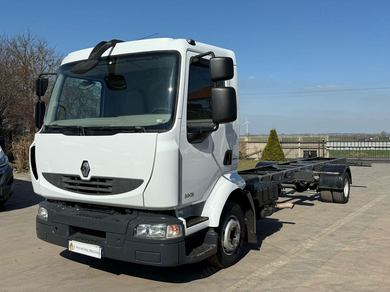 Renault Midlum 220 - Châssis cabine: photos 3 Renault Midlum 220 - Châssis cabine: photos 3