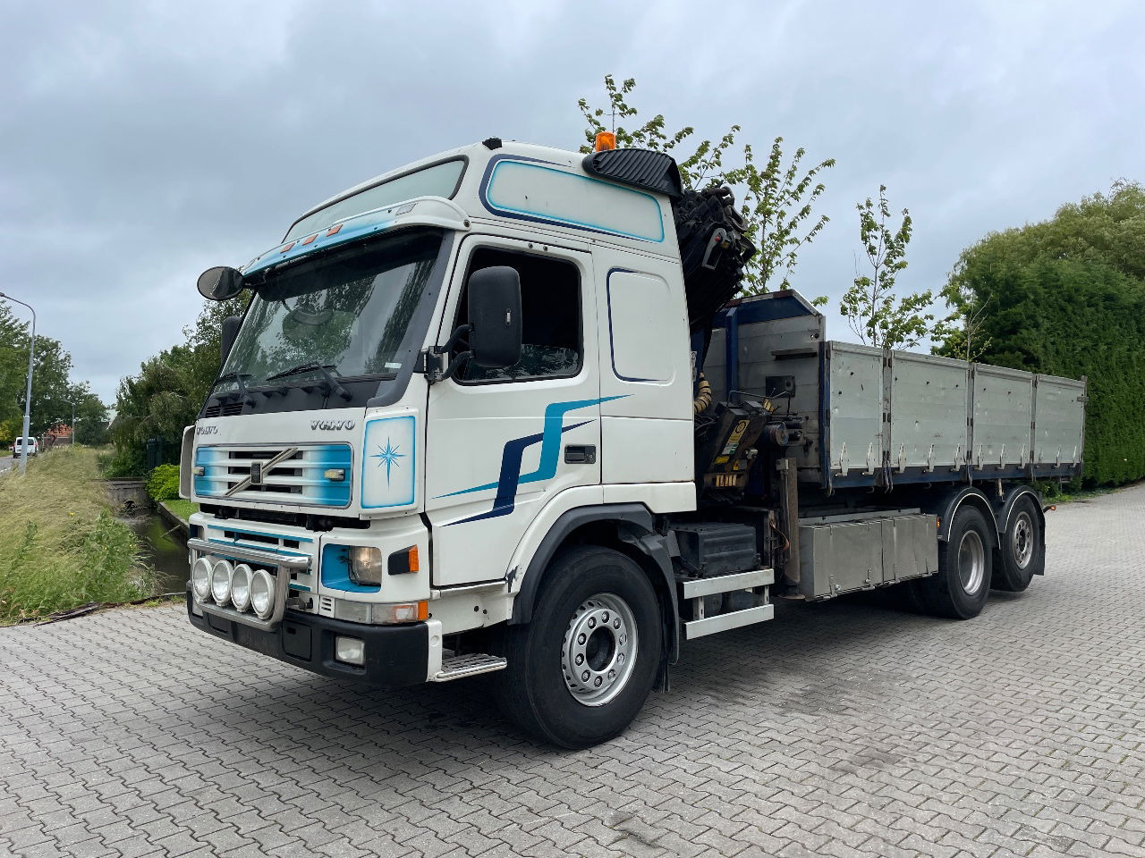 Volvo FM 7 310hp with Palfinger PK21000 with remote and tipper - Camion benne, Camion grue: photos 2 Volvo FM 7 310hp with Palfinger PK21000 with remote and tipper - Camion benne, Camion grue: photos 2