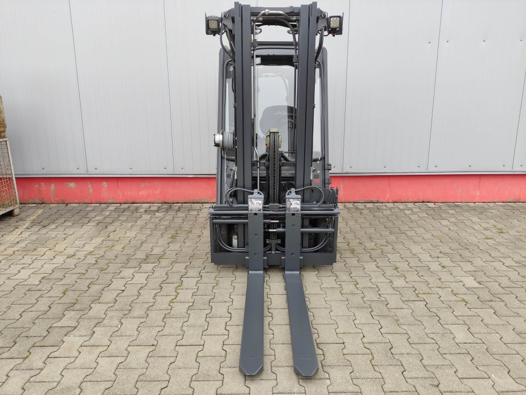 Linde E16-02-386 - Chariot élévateur électrique: photos 3 Linde E16-02-386 - Chariot élévateur électrique: photos 3