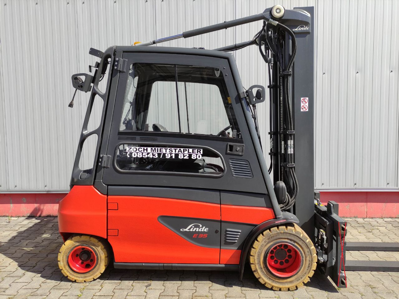 Linde E35L-01-387 - Chariot élévateur électrique: photos 2 Linde E35L-01-387 - Chariot élévateur électrique: photos 2