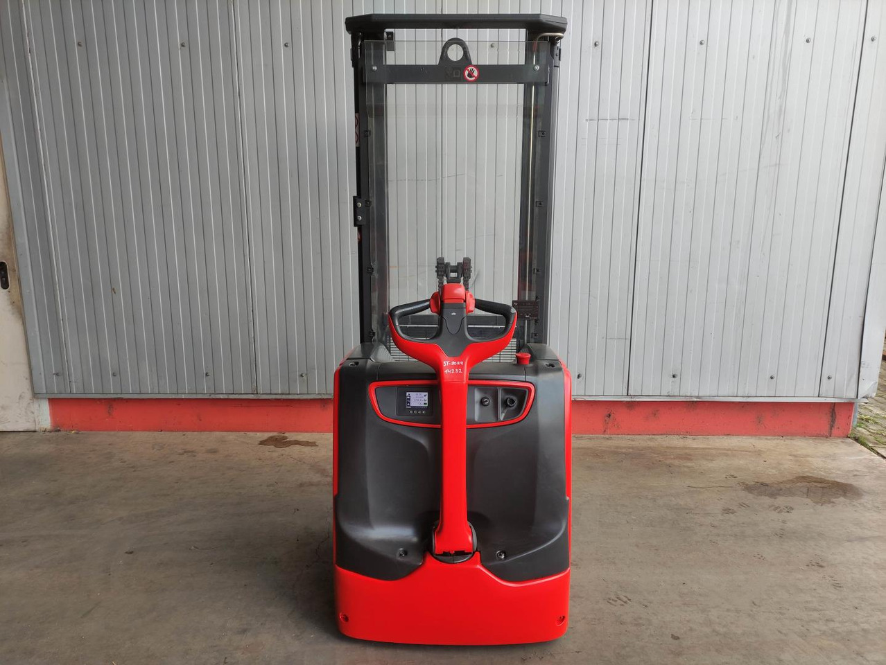 Linde L14-1173 (LACK NEU) - Gerbeur: photos 4 Linde L14-1173 (LACK NEU) - Gerbeur: photos 4