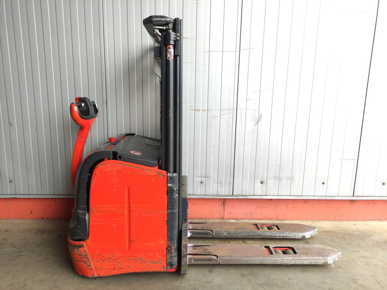 Linde L14-372 - Gerbeur: photos 2 Linde L14-372 - Gerbeur: photos 2