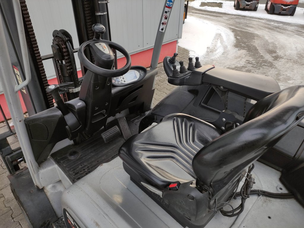 Still RX60-30 L - Chariot élévateur électrique: photos 5 Still RX60-30 L - Chariot élévateur électrique: photos 5