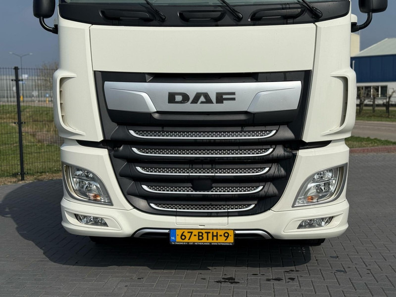 DAF XF 450 STAND KLIMA, FULL SPOILER, 2X BED, NL TRUCK. - Tracteur routier: photos 4 DAF XF 450 STAND KLIMA, FULL SPOILER, 2X BED, NL TRUCK. - Tracteur routier: photos 4