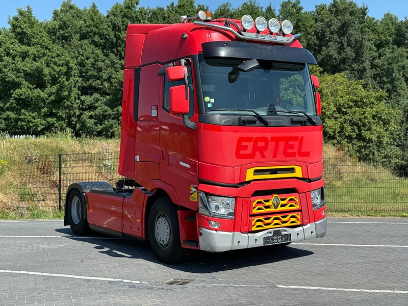 Renault T520 HIGH FULL SPOILER, STEEL/AIR, 2 TANKS, 2 BEDS, FRIGO - Tracteur routier: photos 1 Renault T520 HIGH FULL SPOILER, STEEL/AIR, 2 TANKS, 2 BEDS, FRIGO - Tracteur routier: photos 1