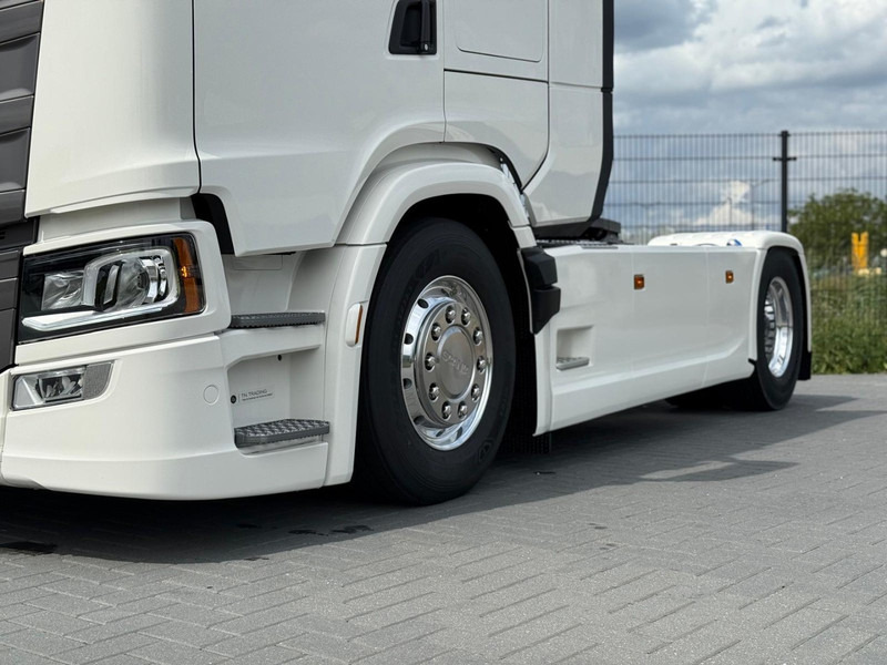 Scania 500S NGS NIEUW, VOL OPTIES, PARK COOL, LEER, RETARDER, PTO, ALCOA. - Tracteur routier: photos 4 Scania 500S NGS NIEUW, VOL OPTIES, PARK COOL, LEER, RETARDER, PTO, ALCOA. - Tracteur routier: photos 4
