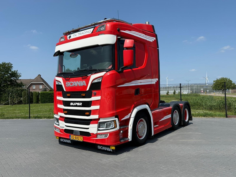 Scania S500 VOLLUCHT, GESTUURD, SHOWTRUCK, LEER. - Tracteur routier: photos 5 Scania S500 VOLLUCHT, GESTUURD, SHOWTRUCK, LEER. - Tracteur routier: photos 5