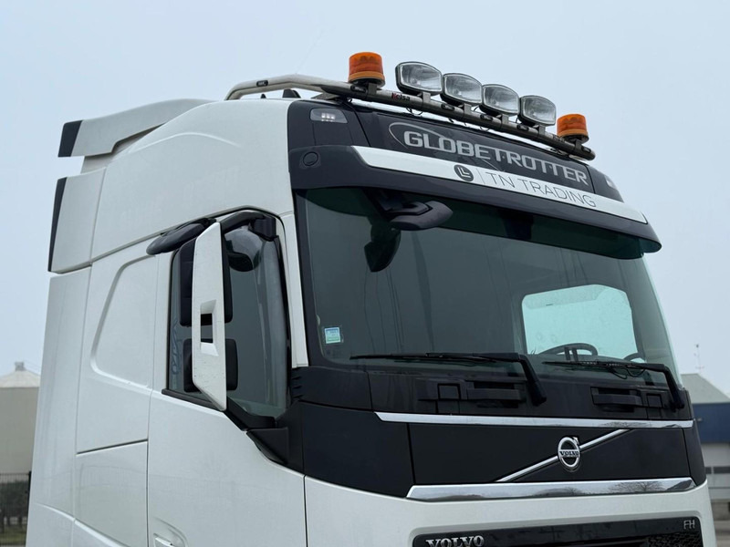 Volvo FH 13.460 6x2/4, I-SAVE, I-PARK COOL, GESTUURD. - Tracteur routier: photos 2 Volvo FH 13.460 6x2/4, I-SAVE, I-PARK COOL, GESTUURD. - Tracteur routier: photos 2