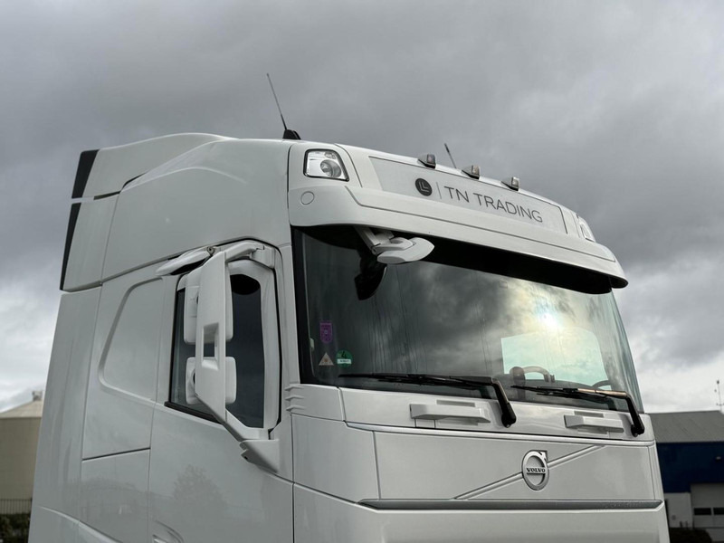 Volvo FH 13.460 ALCOA, SMART TACHO 2, I PARK COOL, FULL. - Tracteur routier: photos 4 Volvo FH 13.460 ALCOA, SMART TACHO 2, I PARK COOL, FULL. - Tracteur routier: photos 4