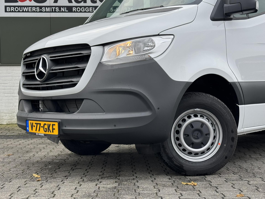 Mercedes-Benz Sprinter-317 1.9 CDI L2 9G laadruimte bekleed Leder Camera Clima M-bux media systeem DAB - Fourgon utilitaire: photos 3 Mercedes-Benz Sprinter-317 1.9 CDI L2 9G laadruimte bekleed Leder Camera Clima M-bux media systeem DAB - Fourgon utilitaire: photos 3