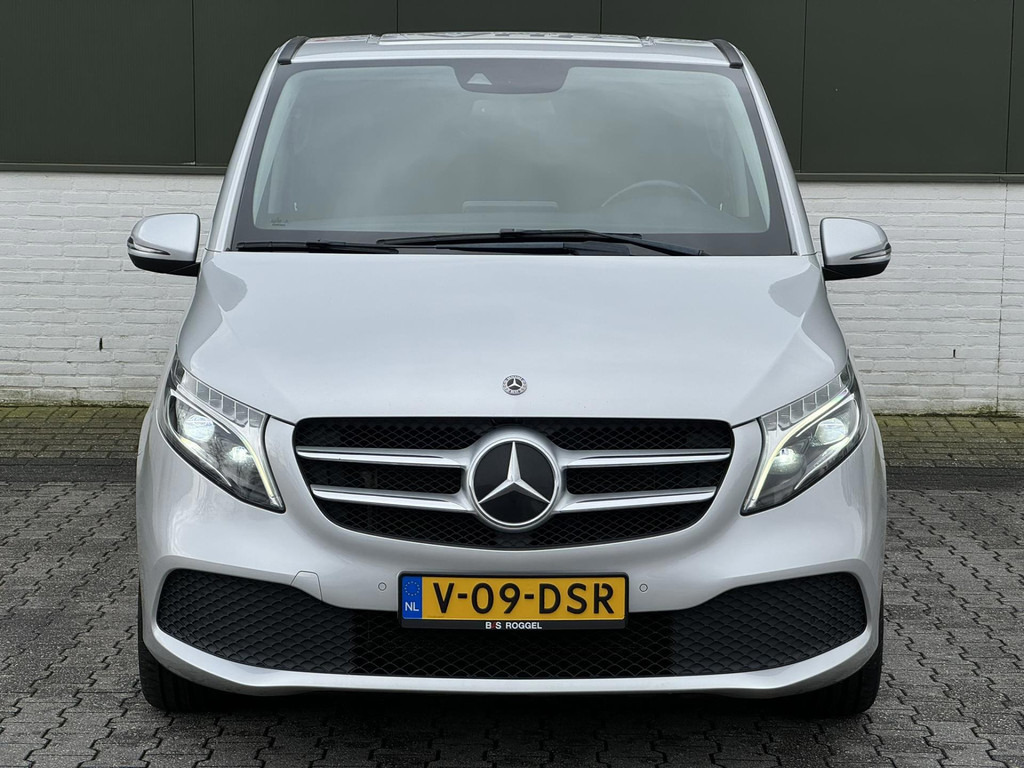 Mercedes-Benz V-Klasse-300d Lang DC 9G Avantgarde Leder Elektrische klep 2x Schuifdeur Trekhaak afneembaar - Utilitaire double cabine: photos 5 Mercedes-Benz V-Klasse-300d Lang DC 9G Avantgarde Leder Elektrische klep 2x Schuifdeur Trekhaak afneembaar - Utilitaire double cabine: photos 5