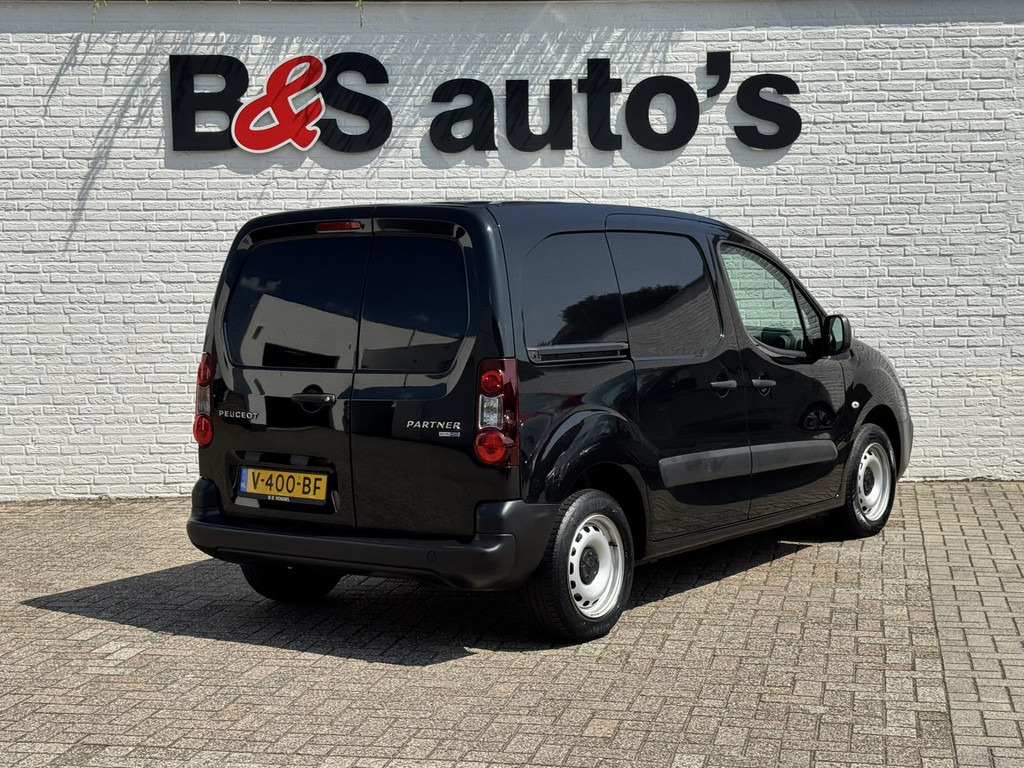 Peugeot Partner-120 1.6 BlueHDi 75 L1 XR Cruise control Airco Schuifdeur CD/MP3 - Fourgonnette: photos 2 Peugeot Partner-120 1.6 BlueHDi 75 L1 XR Cruise control Airco Schuifdeur CD/MP3 - Fourgonnette: photos 2