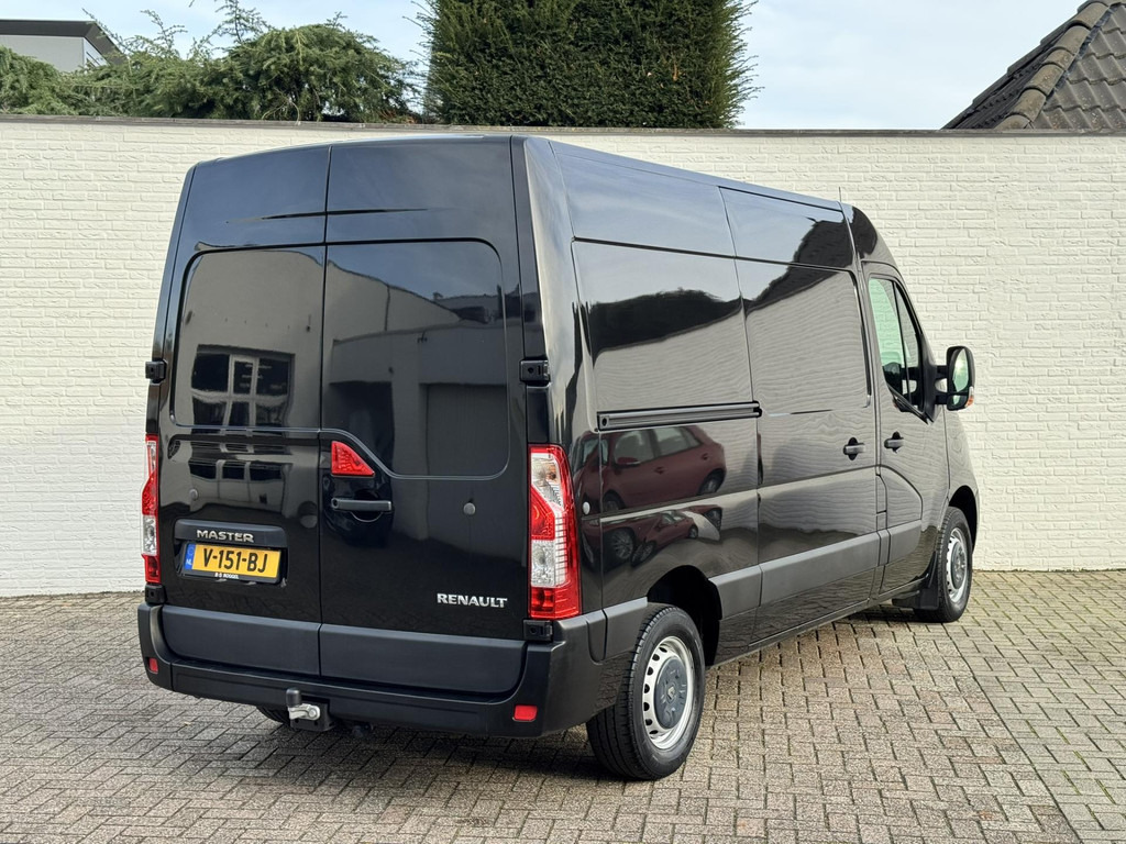 Renault Master-T35 2.3 dCi L2H2 Camera Trekhaak Navigatie Airco Cruise Bluetooth - Fourgon utilitaire: photos 2 Renault Master-T35 2.3 dCi L2H2 Camera Trekhaak Navigatie Airco Cruise Bluetooth - Fourgon utilitaire: photos 2