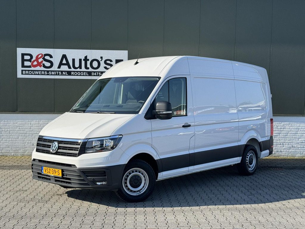 Volkswagen Crafter-30 2.0 TDI L3H3 Highline 4S banden Trekhaak Carplay Pdc v+a Cruise DAB - Fourgon utilitaire: photos 1 Volkswagen Crafter-30 2.0 TDI L3H3 Highline 4S banden Trekhaak Carplay Pdc v+a Cruise DAB - Fourgon utilitaire: photos 1