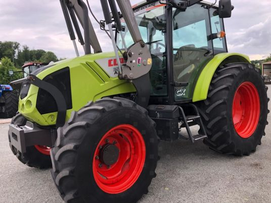Claas AXOS 320 CX tracteur + chargeur Mailleux MX T408 - Tracteur agricole: photos 3 Claas AXOS 320 CX tracteur + chargeur Mailleux MX T408 - Tracteur agricole: photos 3