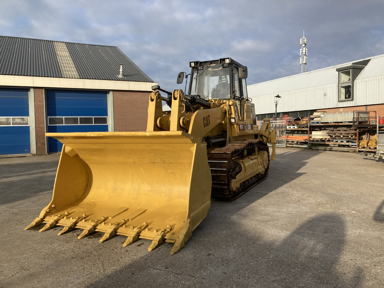 CATERPILLAR 973 - Chargeuse sur chenilles: photos 2 CATERPILLAR 973 - Chargeuse sur chenilles: photos 2