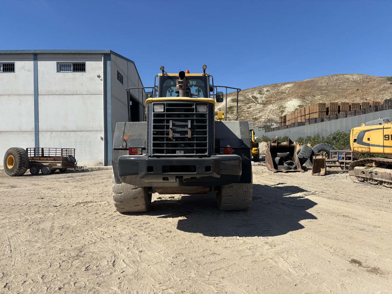 KOMATSU WA480-6 - Chargeuse sur pneus: photos 4 KOMATSU WA480-6 - Chargeuse sur pneus: photos 4