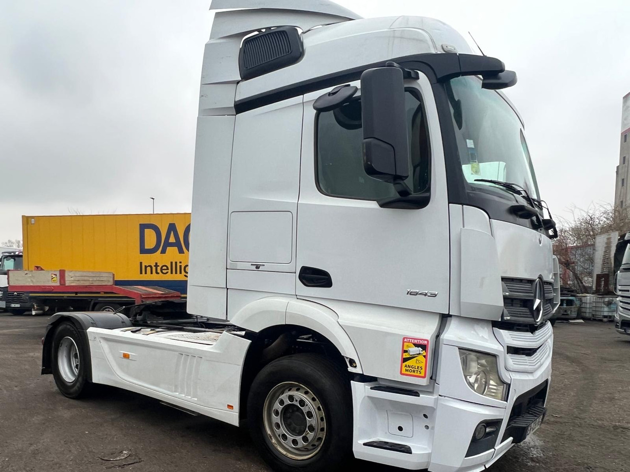 Mercedes Actros 1843 - Tracteur routier: photos 2 Mercedes Actros 1843 - Tracteur routier: photos 2
