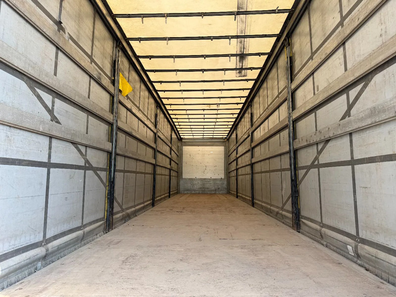 Schmitz Cargobull Schuifzeil-Dak / SAF-Disc / Lift-as / APK 08-2025 - Semi-remorque rideaux coulissants: photos 4 Schmitz Cargobull Schuifzeil-Dak / SAF-Disc / Lift-as / APK 08-2025 - Semi-remorque rideaux coulissants: photos 4