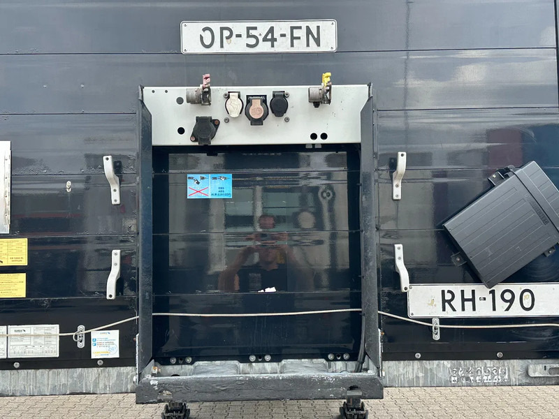 Schmitz Cargobull Schuifzeil met Borden / Disc-Brakes / Huckepack / Code XL - Semi-remorque rideaux coulissants: photos 5 Schmitz Cargobull Schuifzeil met Borden / Disc-Brakes / Huckepack / Code XL - Semi-remorque rideaux coulissants: photos 5