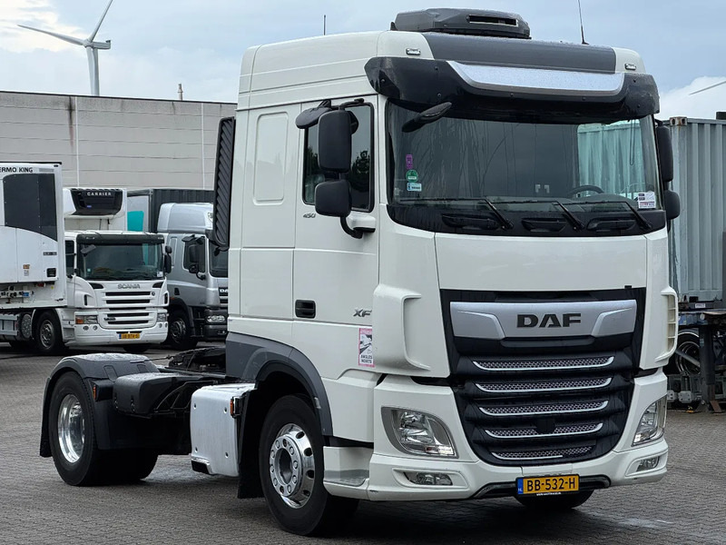 DAF XF 450 Space Cab Euro 6 - Tracteur routier: photos 2 DAF XF 450 Space Cab Euro 6 - Tracteur routier: photos 2