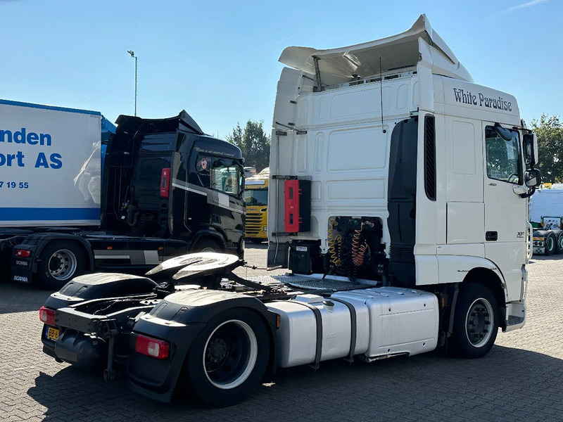 DAF XF 460 Space Cab-Mega-Hefschotel-2 Tank-Euro 6 - Tracteur routier: photos 3 DAF XF 460 Space Cab-Mega-Hefschotel-2 Tank-Euro 6 - Tracteur routier: photos 3