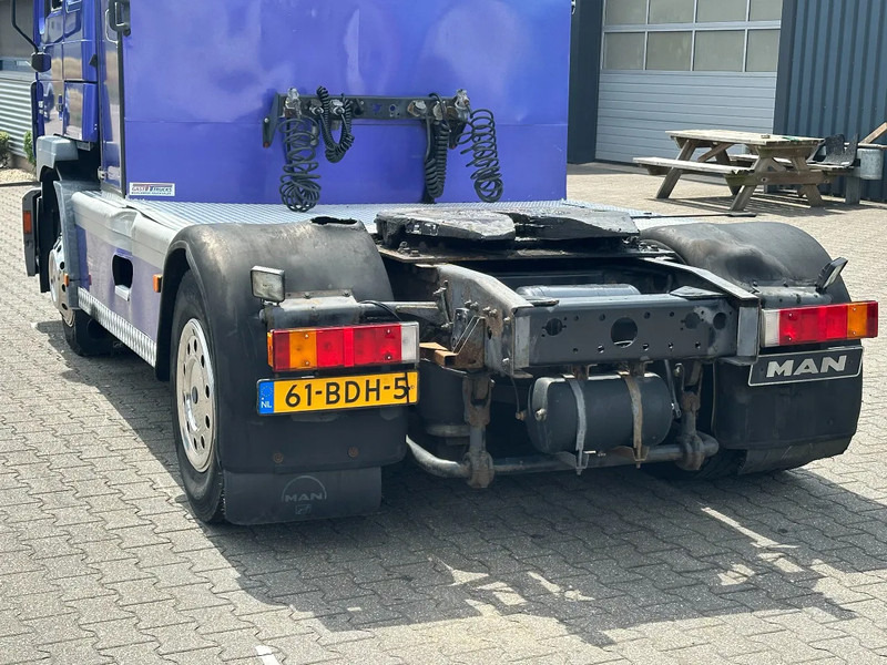 MAN 14.224 4x2 Euro 2 / 6 Cilinder / Manual / 290Tkm! - Tracteur routier: photos 5 MAN 14.224 4x2 Euro 2 / 6 Cilinder / Manual / 290Tkm! - Tracteur routier: photos 5