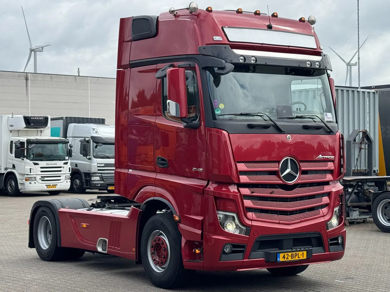 Mercedes-Benz Actros 2148 Giga Space Full Spoiler - Tracteur routier: photos 3 Mercedes-Benz Actros 2148 Giga Space Full Spoiler - Tracteur routier: photos 3