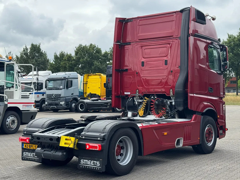 Mercedes-Benz Actros 2148 Giga Space Full Spoiler - Tracteur routier: photos 4 Mercedes-Benz Actros 2148 Giga Space Full Spoiler - Tracteur routier: photos 4