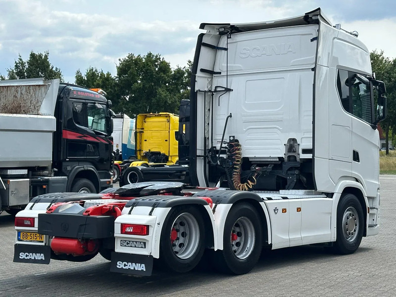 Scania S650 V8 6x2 Boogie / Retarder / 2 Tank / Full Air / Full Spoiler - Tracteur routier: photos 3 Scania S650 V8 6x2 Boogie / Retarder / 2 Tank / Full Air / Full Spoiler - Tracteur routier: photos 3