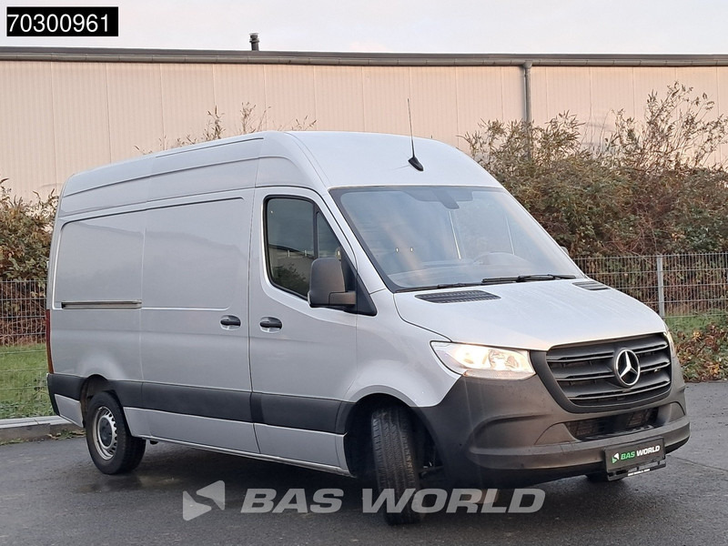 Mercedes-Benz Sprinter 315 CDI Automatik L2H2 150PS Klima Kamera Parkensensoren MBUX CarPlay Euro6 L2 A/C - Fourgonnette: photos 2 Mercedes-Benz Sprinter 315 CDI Automatik L2H2 150PS Klima Kamera Parkensensoren MBUX CarPlay Euro6 L2 A/C - Fourgonnette: photos 2