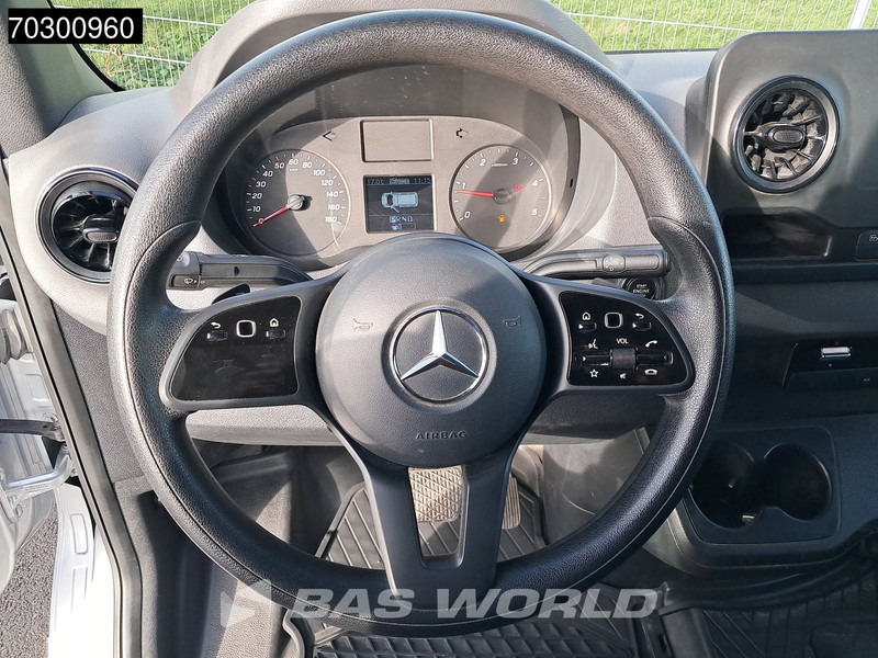Fourgonnette Mercedes-Benz Sprinter 315 CDI Automatik L2H2 150PS Klima Kamera Parksensoren MBUX CarPlay Euro6 L2 A/C: photos 16