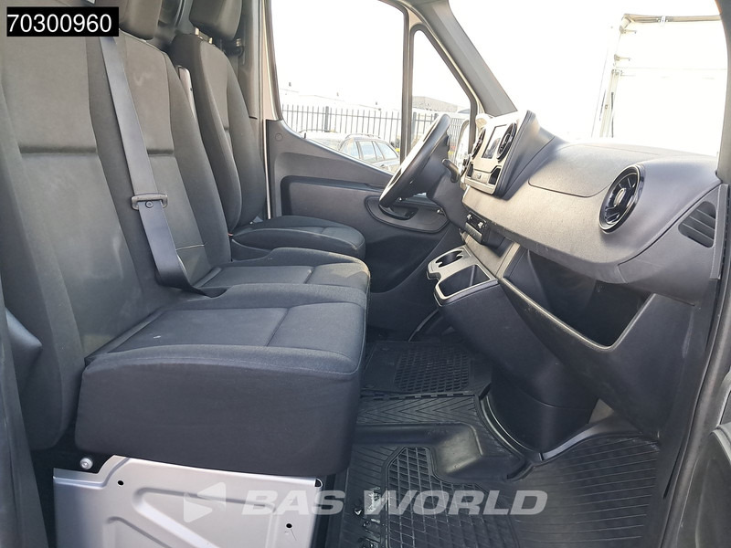 Fourgonnette Mercedes-Benz Sprinter 315 CDI Automatik L2H2 150PS Klima Kamera Parksensoren MBUX CarPlay Euro6 L2 A/C: photos 11