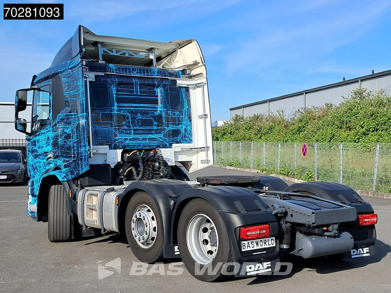 DAF XD 450 6X2 Retarder Liftachse ACC LED - Tracteur routier: photos 2 DAF XD 450 6X2 Retarder Liftachse ACC LED - Tracteur routier: photos 2