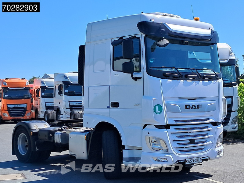 DAF XF 480 4X2 SC Retarder PTO Hydraulik Standklima Alcoa's Xenon ACC - Tracteur routier: photos 3 DAF XF 480 4X2 SC Retarder PTO Hydraulik Standklima Alcoa's Xenon ACC - Tracteur routier: photos 3