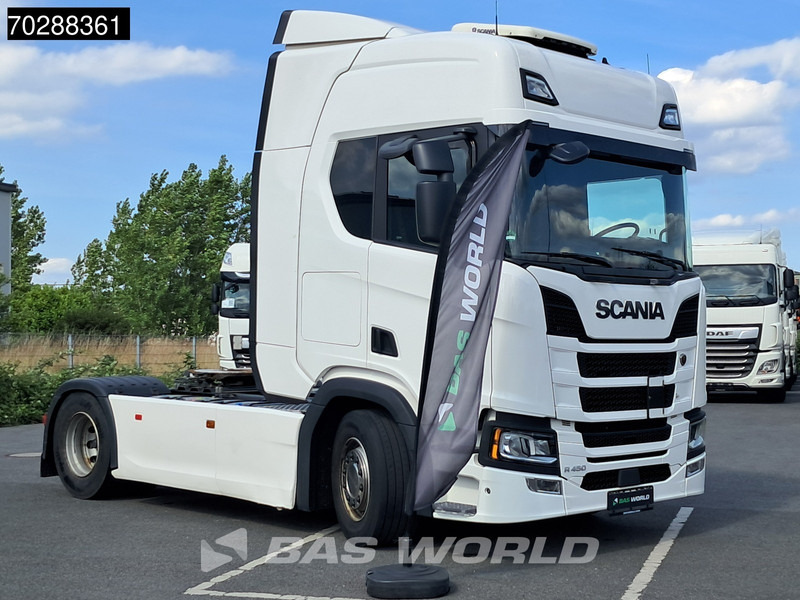 Scania R450 4X2 Retarder 2xTanks Standklima Navi Euro 6 - Tracteur routier: photos 3 Scania R450 4X2 Retarder 2xTanks Standklima Navi Euro 6 - Tracteur routier: photos 3