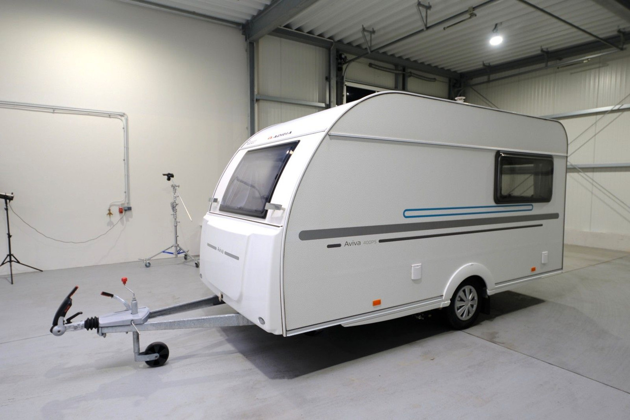 Adria Aviva 400 PS/Festbett/Seitensitzgruppe/Mover - Caravane: photos 3 Adria Aviva 400 PS/Festbett/Seitensitzgruppe/Mover - Caravane: photos 3