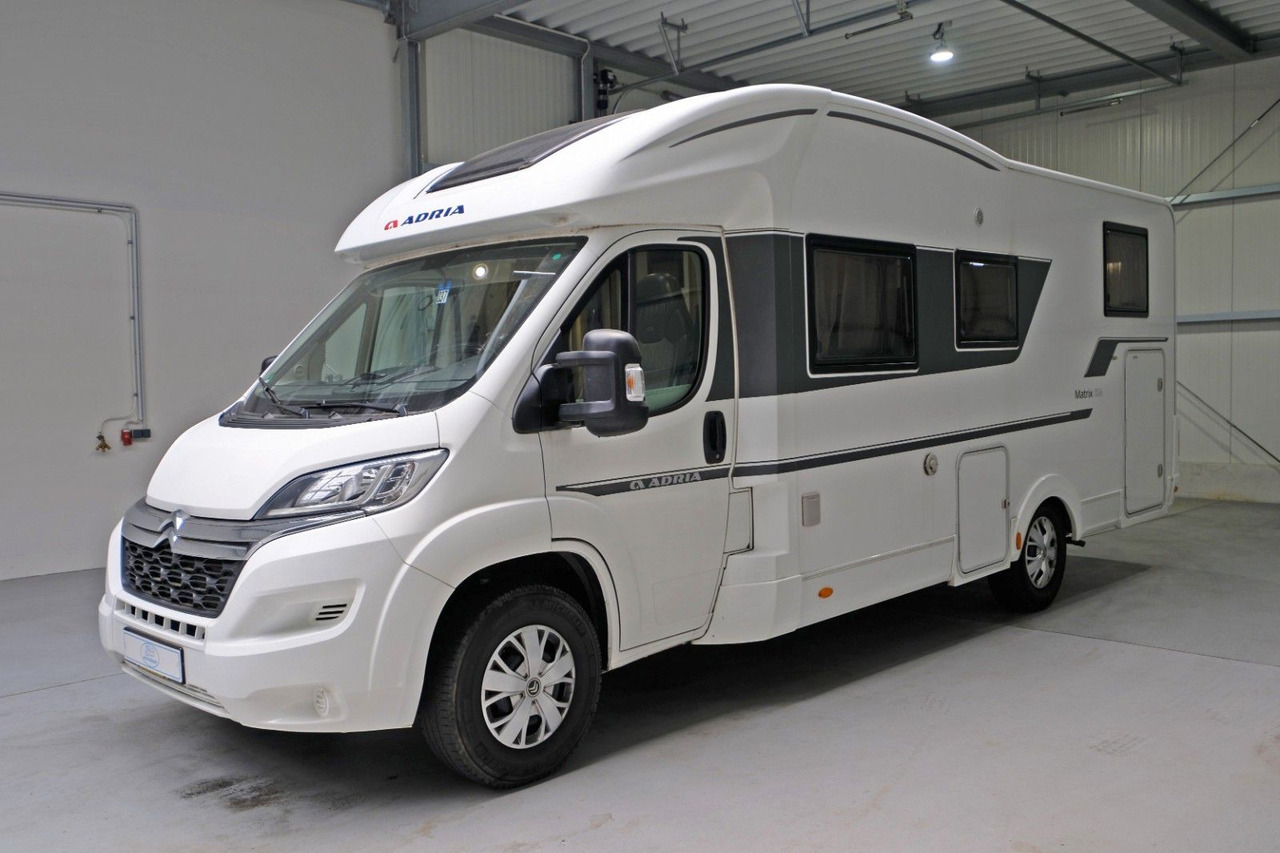 Adria Matrix M 670 SL/Einzelbetten+Hubbett/Klima/Solar - Camping-car profilé: photos 2 Adria Matrix M 670 SL/Einzelbetten+Hubbett/Klima/Solar - Camping-car profilé: photos 2