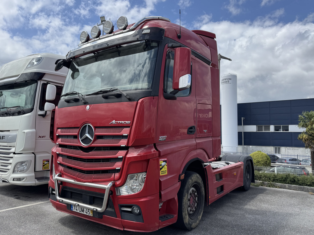Mercedes Actros 510 1851 - Tracteur routier: photos 2 Mercedes Actros 510 1851 - Tracteur routier: photos 2