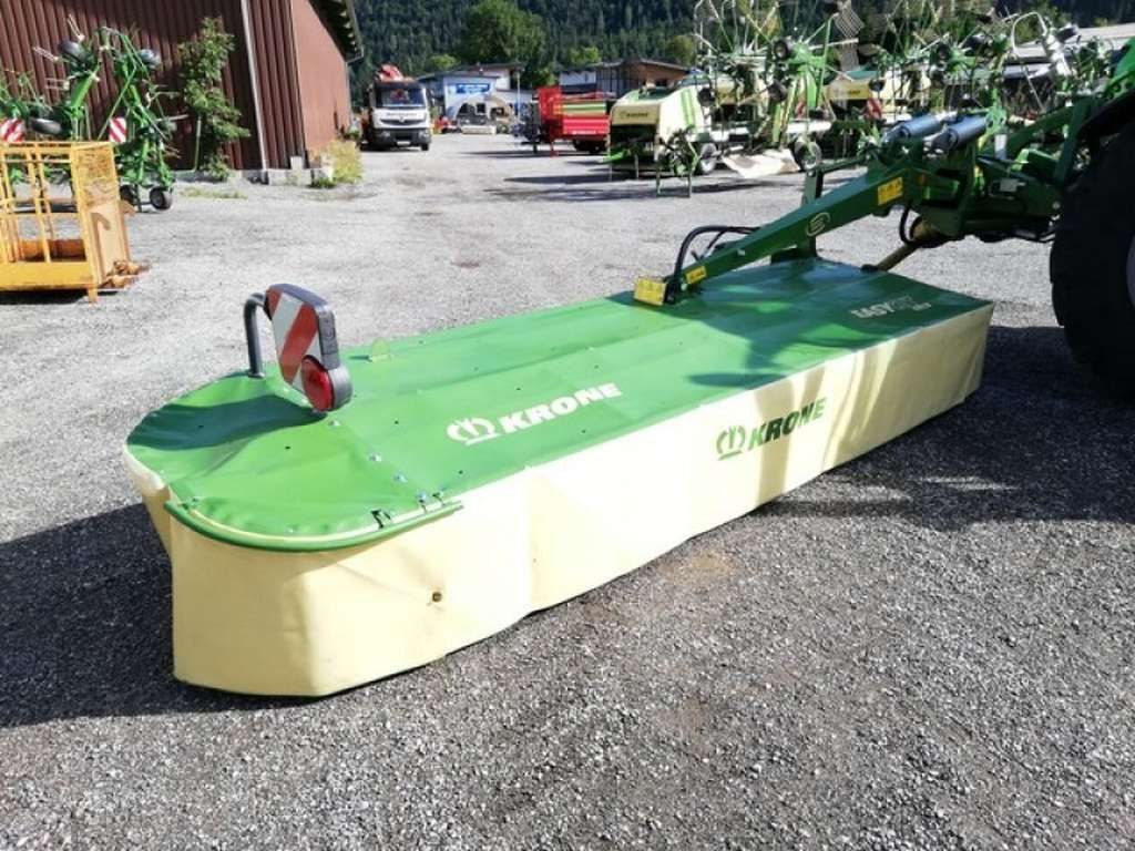 Krone Easy Cut R400 (10079) - Faucheuse: photos 1 Krone Easy Cut R400 (10079) - Faucheuse: photos 1