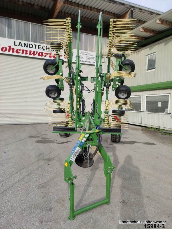 Krone Swadro TC 760 Plus (15984) - Faneuse: photos 4 Krone Swadro TC 760 Plus (15984) - Faneuse: photos 4