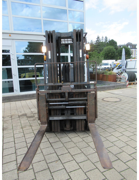 Chariot élévateur à gaz Daewoo G30P-3 Heftruck LPG: photos 13 Chariot élévateur à gaz Daewoo G30P-3 Heftruck LPG: photos 13