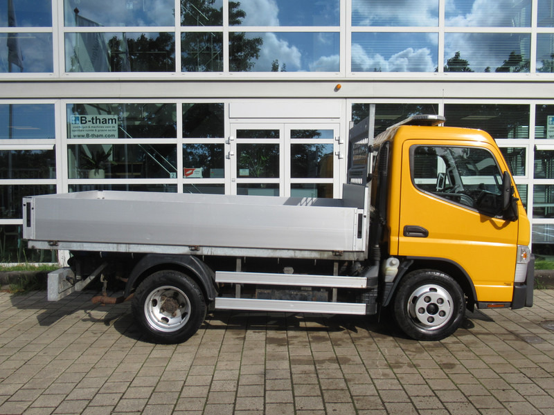Mitsubishi Canter FUSO 6S15 Winterdienst NIDO HYDRO - Utilitaire plateau: photos 2 Mitsubishi Canter FUSO 6S15 Winterdienst NIDO HYDRO - Utilitaire plateau: photos 2