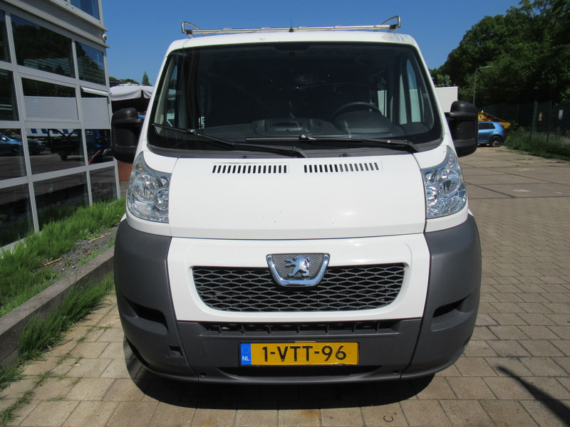 Peugeot Boxer 30 2.2HDi DOKA Dubbelcabine AIRCO - Fourgon grand volume, Utilitaire double cabine: photos 4 Peugeot Boxer 30 2.2HDi DOKA Dubbelcabine AIRCO - Fourgon grand volume, Utilitaire double cabine: photos 4