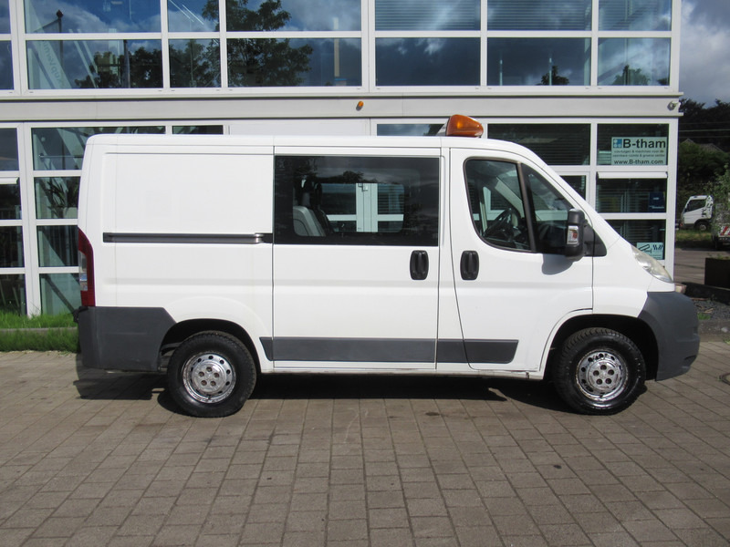 Peugeot Boxer 330 2.2 HDI L1H1 P+ Dubbelcabine DOKA airco - Fourgonnette, Utilitaire double cabine: photos 2 Peugeot Boxer 330 2.2 HDI L1H1 P+ Dubbelcabine DOKA airco - Fourgonnette, Utilitaire double cabine: photos 2