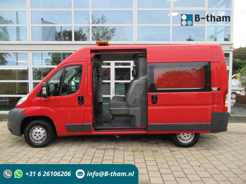 Peugeot Boxer 330 2.2 HDI L2H2 P+ DOKA Dubbelcabine - Fourgonnette, Utilitaire double cabine: photos 1 Peugeot Boxer 330 2.2 HDI L2H2 P+ DOKA Dubbelcabine - Fourgonnette, Utilitaire double cabine: photos 1