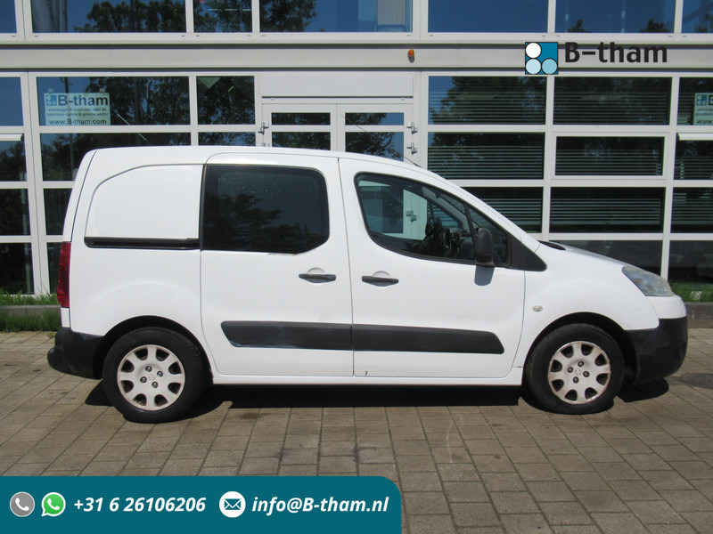 Peugeot Partner 122 1.6 HDI L1XT Pro+ AIRCO 3-Zitpl./Seats - Fourgonnette: photos 1 Peugeot Partner 122 1.6 HDI L1XT Pro+ AIRCO 3-Zitpl./Seats - Fourgonnette: photos 1