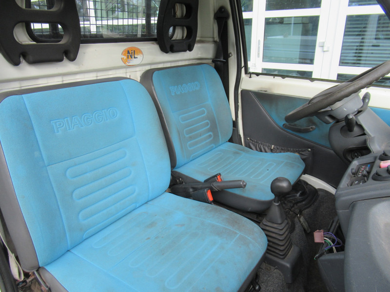 Utilitaire benne Piaggio Porter 1.3 Kipper SL ( NO Hydro-unit tipper ): photos 9 Utilitaire benne Piaggio Porter 1.3 Kipper SL ( NO Hydro-unit tipper ): photos 9