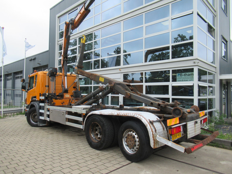 Scania P 320 B 6x2*4 + HMF 835 + HYVA Haakarm - Camion ampliroll, Camion grue: photos 4 Scania P 320 B 6x2*4 + HMF 835 + HYVA Haakarm - Camion ampliroll, Camion grue: photos 4