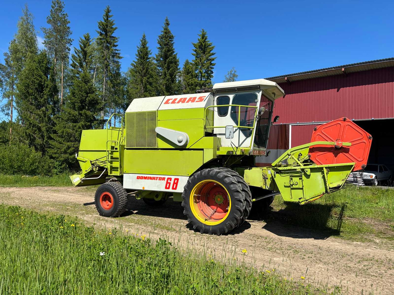 Combine harvester Claas Dominator 68 - Autre matériel: photos 4 Combine harvester Claas Dominator 68 - Autre matériel: photos 4